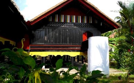 Famous Female Warrior Cut Nyak Dhien Museum