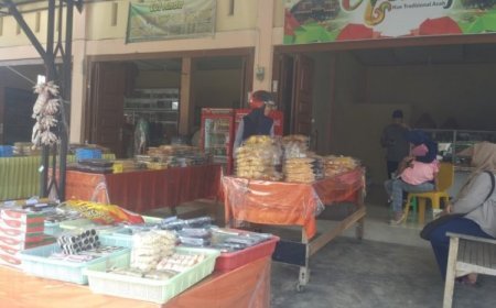 Berburu Kue Oleh-oleh Khas Aceh di Desa Lampisang