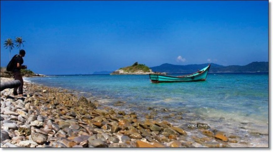 Pulau Bunta, Paras Eksotisme Negeri Zamrud Khatulistiwa